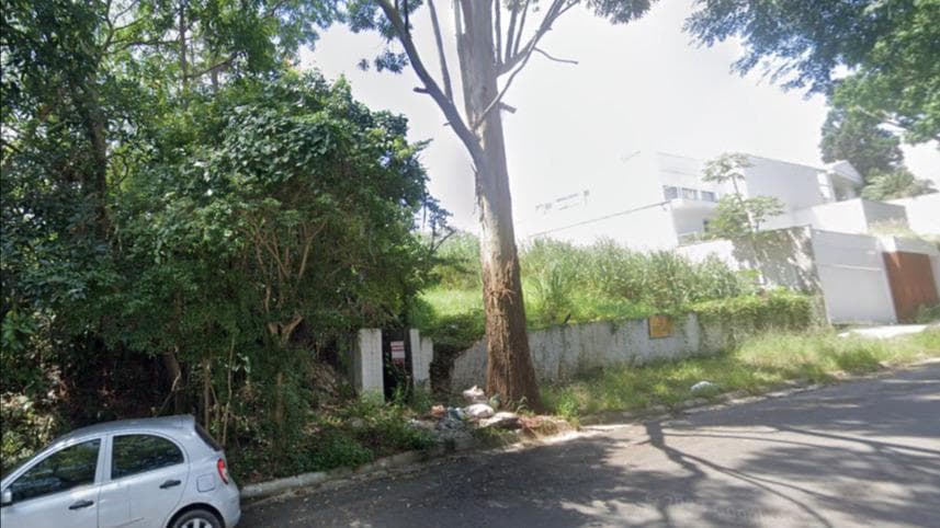 Imóvel em leilão em São Paulo - SP — Lote situado na Av. Comendador Adibo Ares, 984, Morumbi, São Paulo/SP