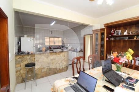 Foto 17 de 29: Casa em leilão em Araçatuba - SP, bairro Jardim do Prado — Jardim do Prado - Araçatuba - SP - Casa - 457,04 m² (a.c.) e 520,00 m² (a.t.)