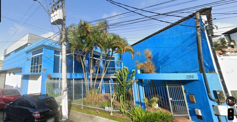 Foto 29 de 31: Terreno em leilão em Macaé - RJ — LOTE 001 Terreno com 630m²