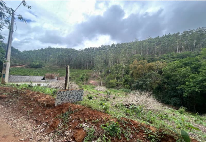 Foto 2 de 12: Terreno em leilão em Afonso Cláudio - ES — LOTE 001 Terreno com área de 423.707,70m²