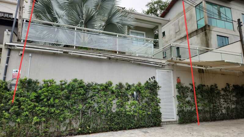 Foto 7 de 11: Terreno em leilão em Niterói - RJ, bairro Maravista — LOTE 001 Lote com construção