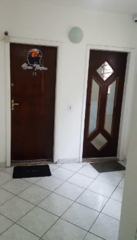 Foto 5 de 8: Comercial em leilão em Guarujá - SP — LOTE 001 LEILÃO JUDICIAL - Sala comercial de 26,20 m², Ed. Comercial Letícia - Vila Santo Antonio, G