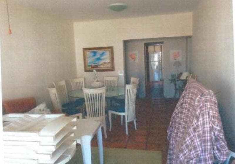 Foto 3 de 10: Apartamento em leilão em Guarujá - SP — LOTE 001 LEILÃO JUDICIAL - Apto. de 97,85 m² com vaga dupla de garagem, Ed. Astúrias Park - Vila Lui