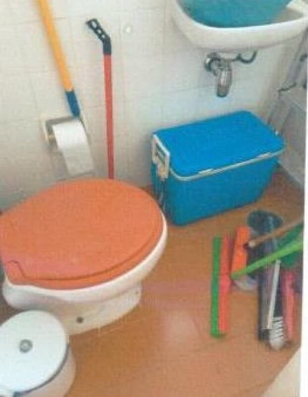 Foto 6 de 10: Apartamento em leilão em Guarujá - SP — LOTE 001 LEILÃO JUDICIAL - Apto. de 97,85 m² com vaga dupla de garagem, Ed. Astúrias Park - Vila Lui