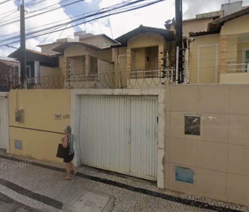 Foto 2 de 3: Casa em leilão em Fortaleza - CE — LOTE 030 Casa com 138,11M² de Área Privativa em FORTALEZA/CE