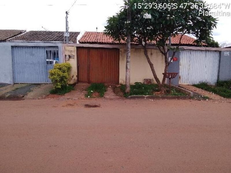 Casa em leilão em Planaltina - GO — LOTE 068 Casa com 53,28M² de Área Privativa em PLANALTINA/GO