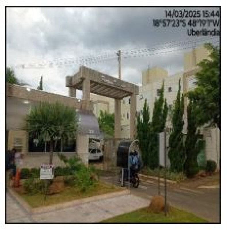 Foto 1 de 3: Apartamento em leilão em Uberlândia - MG — LOTE 120 Apartamento com 43,17M² de Área Privativa em UBERLANDIA/MG