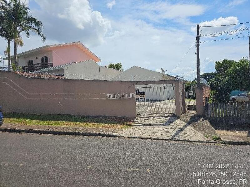 Casa em leilão em Ponta Grossa - PR — LOTE 234 Casa com 56,32M² de Área Privativa em PONTA GROSSA/PR