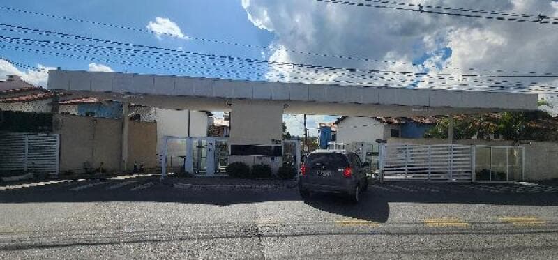 Casa em leilão em Cotia - SP — LOTE 400 Casa com 86,92M² de Área Privativa em COTIA/SP