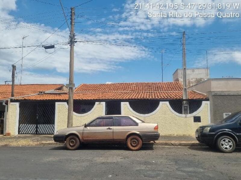 Casa em leilão em Santa Rita Do Passa Quatro - SP — LOTE 445 Casa com 29,68M² de Área Privativa em SANTA RITA DO PASSA QUATRO/SP