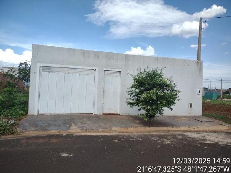 Casa em leilão em Sertãozinho - SP — LOTE 487 Casa com 36,7M² de Área Privativa em SERTAOZINHO/SP