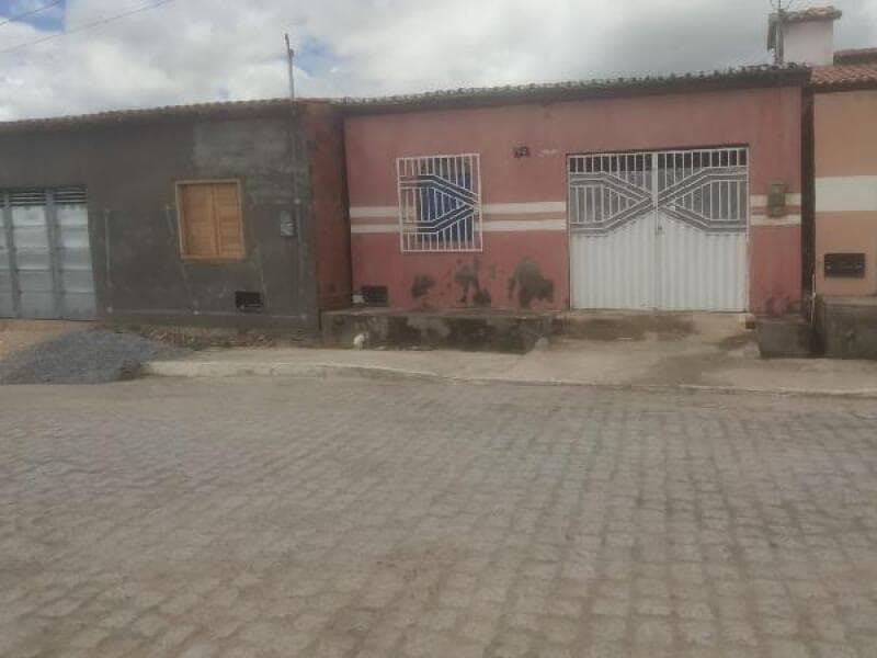 Casa em leilão em Iaçu - BA — LOTE 012 Casa, com 83,77m2 de área privativa, em IACU / BA