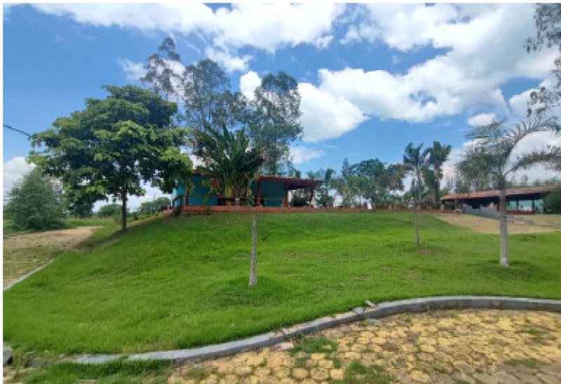 Foto 13 de 33: Terreno em leilão em Cuiabá - MT — LOTE 001 IMÓVEL: ÁREA DE 32,64 HA, PERÍMETRO 4.086,91M- PESQUEIRO