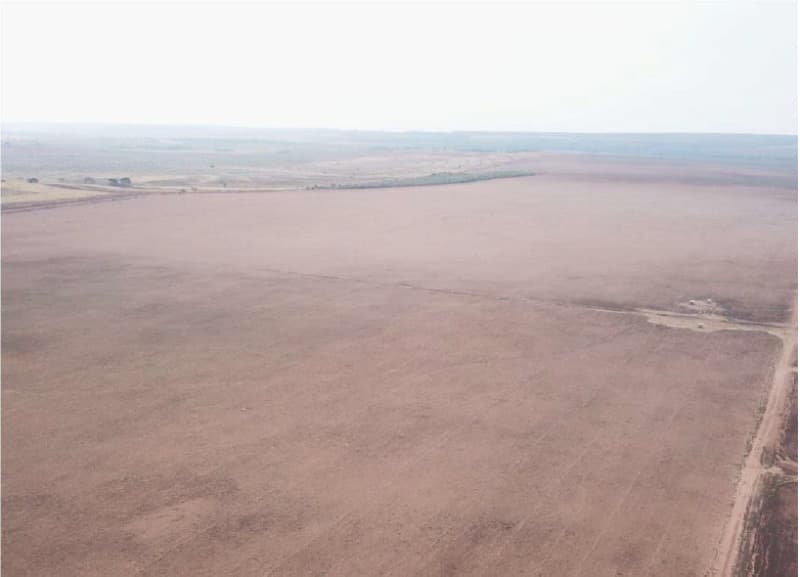 Foto 4 de 26: Area Rural em leilão em Chapada Dos Guimarães - MT — LOTE 001 “IMÓVEL: UMA ÁREA DE TERRAS COM 433,6083 ha, desmembrado da FAZENDA TRÊS PODERES I