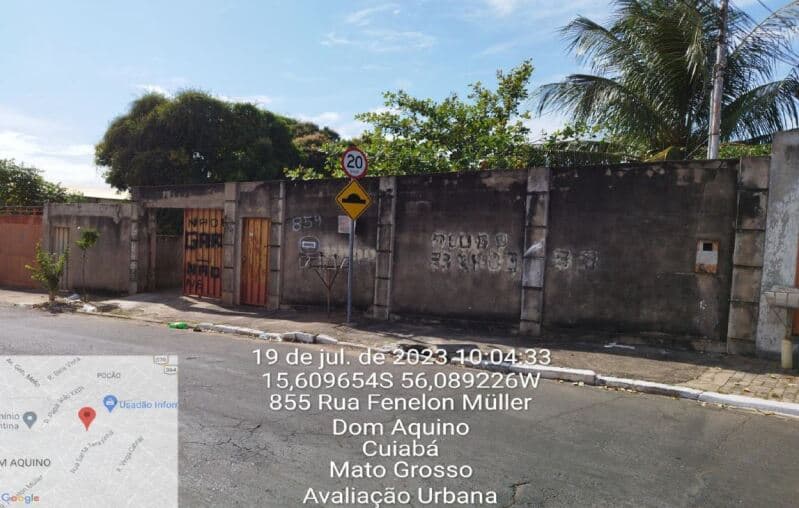 Foto 5 de 23: Terreno em leilão em Cuiabá - MT, bairro Dom Aquino — LOTE 001 Terreno com benfeitorias (casa). Com área do terreno de 1348,64m² e área construída de 82,9