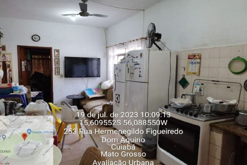 Foto 11 de 23: Terreno em leilão em Cuiabá - MT, bairro Dom Aquino — LOTE 001 Terreno com benfeitorias (casa). Com área do terreno de 1348,64m² e área construída de 82,9