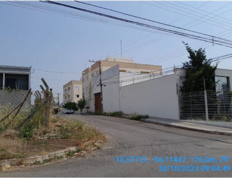 Foto 2 de 11: Comercial em leilão em Cuiabá - MT, bairro Jardim Mariana — LOTE 001 IMÓVEL COMERCIAL JD MARIANA - CUIABÁ-MT