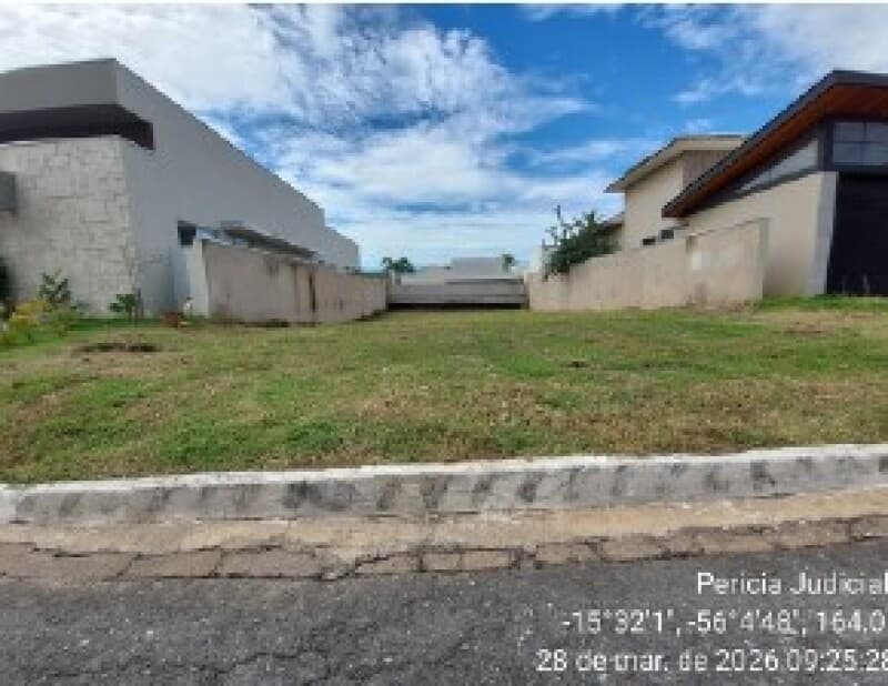 Terreno em leilão em Cuiabá - MT — LOTE 002 LOTE DE TERRENO URBANO NO RESIDÊNCIAL FLORAIS DO VALLE EM CUIABÁ
