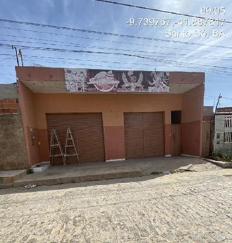 Comercial em leilão em Sento Sé - BA — LOTE 020 Comercial com 90M² de Área Privativa em SENTO SE/BA