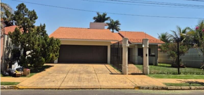 Foto 2 de 5: Casa em leilão em Sorriso - MT, bairro Centro Norte — LOTE 001 LEILÃO JUDICIAL - 2º VARA DE SORRISO - 1 IMÓVEL RESIDÊNCIAL