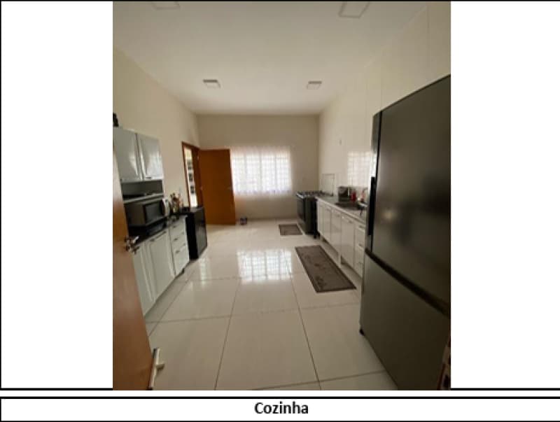 Foto 6 de 15: Casa em leilão em Várzea Grande - MT, bairro Jardim Glória — LOTE 001 LEILÃO JUDICIAL - 2º VARA BANCÁRIA DE CUIABÁ - 1 IMÓVEL RESIDÊNCIAL