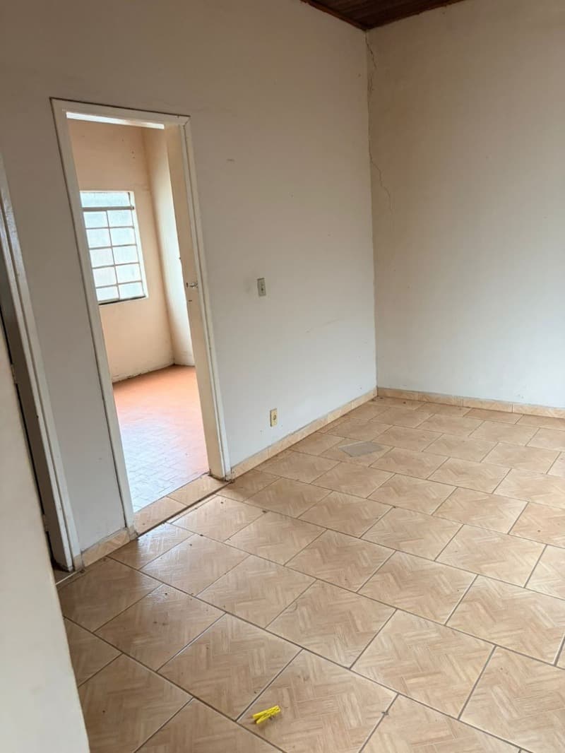 Foto 41 de 43: Terreno em leilão em Campo Grande - MS, bairro Vila Piratininga — LOTE 001 Imóvel residencial com 85m²+60m² em terreno de 360m² (Campo Grande-MS)