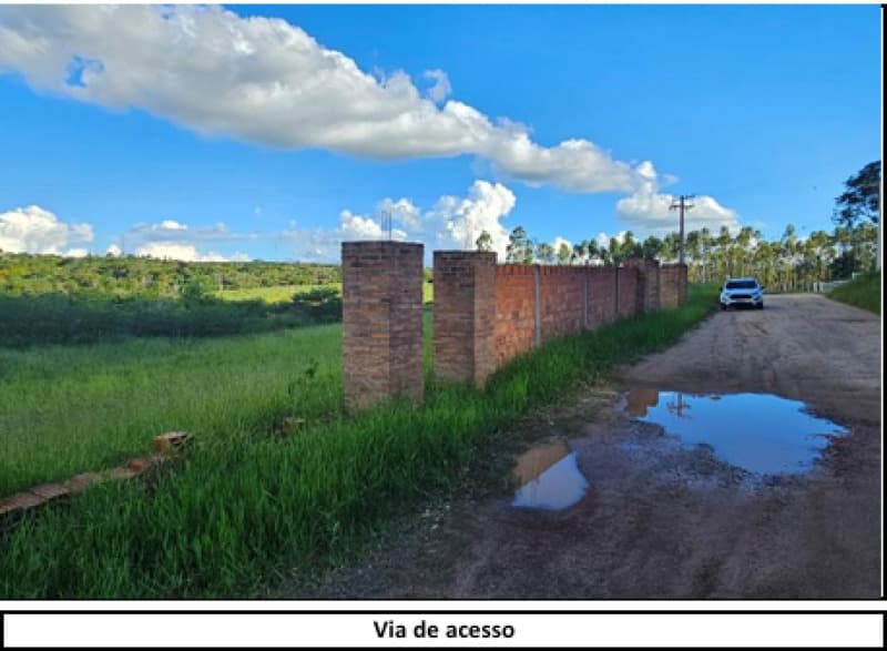 Foto 2 de 11: Terreno em leilão em Botucatu - SP, bairro Alameda Sabiá — LOTE 004 TERRENO COM ÁREA DE 1.521,63M² (LOTE 01) - BOTUCATU - SP