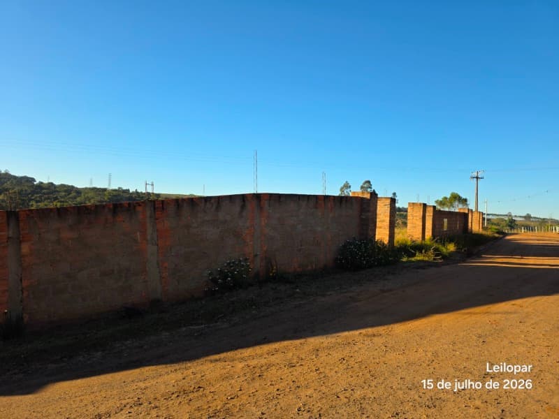 Foto 8 de 11: Terreno em leilão em Botucatu - SP, bairro Alameda Sabiá — LOTE 004 TERRENO COM ÁREA DE 1.521,63M² (LOTE 01) - BOTUCATU - SP