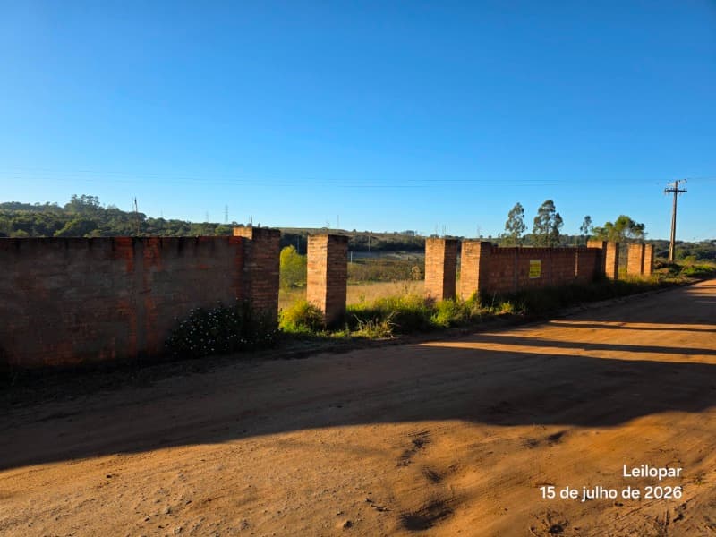 Foto 10 de 11: Terreno em leilão em Botucatu - SP, bairro Alameda Sabiá — LOTE 004 TERRENO COM ÁREA DE 1.521,63M² (LOTE 01) - BOTUCATU - SP