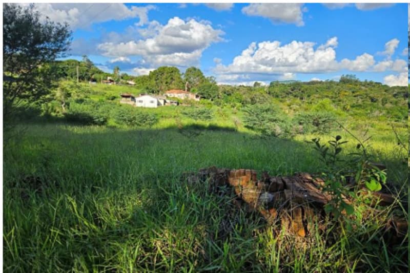 Foto 4 de 9: Terreno em leilão em Botucatu - SP — LOTE 005 TERRENO COM ÁREA DE 1.441,74M² (LOTE 02) - BOTUCATU - SP