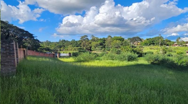 Foto 7 de 10: Terreno em leilão em Botucatu - SP — LOTE 006 TERRENO COM ÁREA DE 1.417,67 m² (LOTE 03) - BOTUCATU - SP