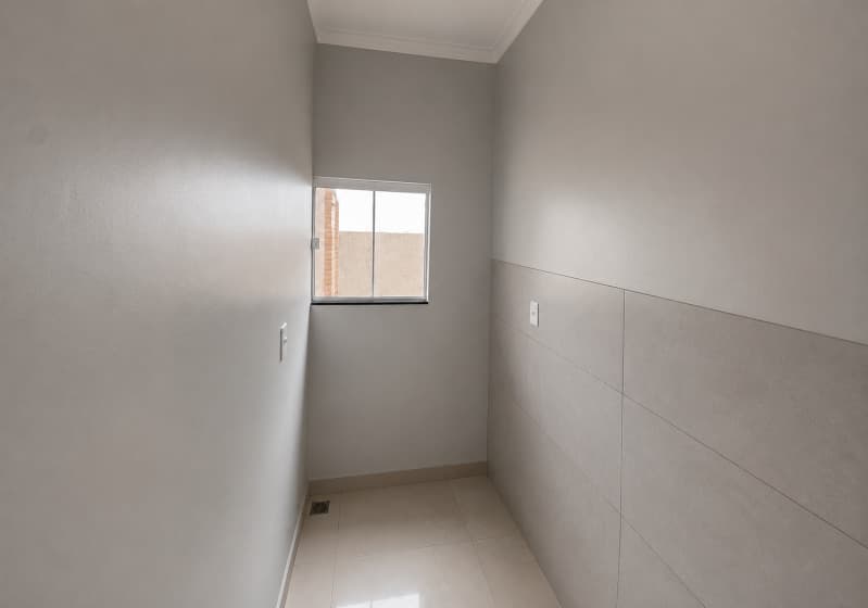 Foto 10 de 15: Casa em leilão em Tupãssi - PR, bairro Jardim Romano Iv — LOTE 010 Casa com 95,56m² em terreno de 250,00m² (Tupãssi-PR)