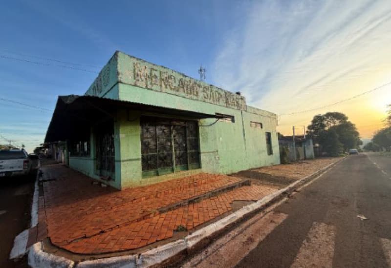 Foto 1 de 22: Terreno em leilão em Jesuítas - PR — LOTE 031 Imóvel com 320,00m² em terreno de 450,00m² (Jesuítas-PR)
