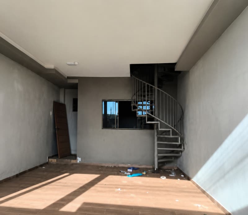 Foto 4 de 24: Casa em leilão em Cafelândia - PR, bairro Centro — LOTE 037 IMÓVEL RESIDENCIAL COM 172m² em TERRENO DE 155m² - CAFELÂNDIA - PR