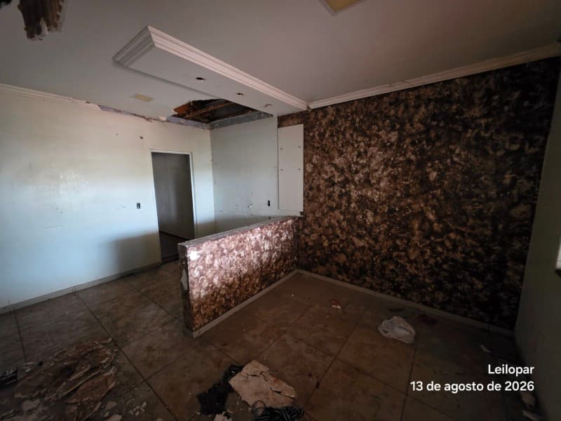 Foto 8 de 24: Casa em leilão em Cafelândia - PR, bairro Centro — LOTE 037 IMÓVEL RESIDENCIAL COM 172m² em TERRENO DE 155m² - CAFELÂNDIA - PR
