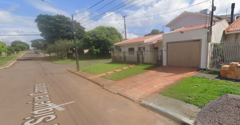 Foto 2 de 33: Terreno em leilão em Cascavel - PR — LOTE 038 IMOVEL RESIDENCIAL COM 130m² em TERRENO DE 200m² - CASCAVEL - PR