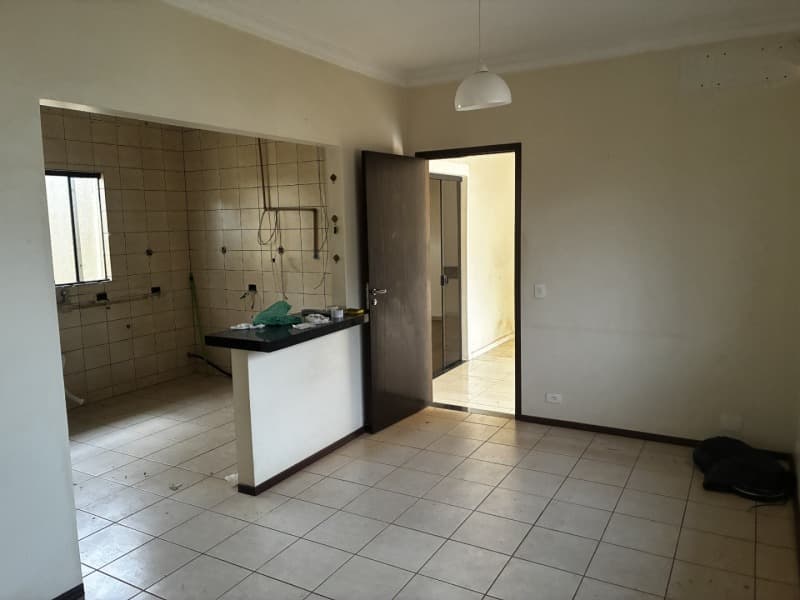 Foto 11 de 33: Terreno em leilão em Cascavel - PR — LOTE 038 IMOVEL RESIDENCIAL COM 130m² em TERRENO DE 200m² - CASCAVEL - PR