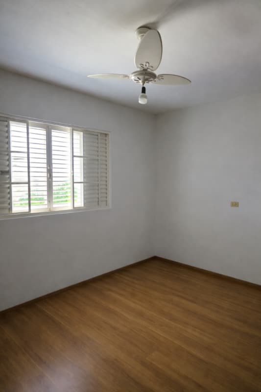 Foto 11 de 18: Casa em leilão em Itaporanga - SP, bairro Centro — LOTE 002 Imóvel Residencial no Centro de Itaporanga - SP