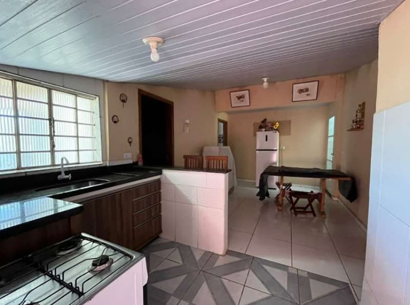 Foto 5 de 17: Casa em leilão em Jacarezinho - PR, bairro Marques dos Reis — LOTE 003 Imóvel Residencial com área construída de 135m² e Terreno de 320m² - Jacarezinho - PR (próx