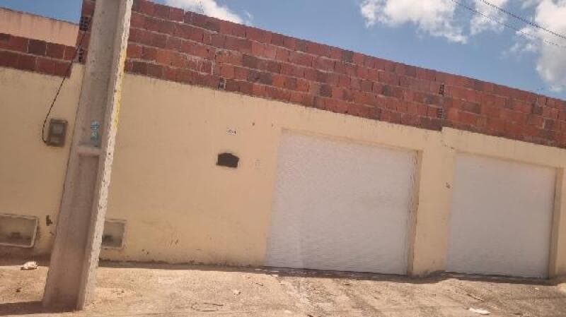 Casa em leilão em Horizonte - CE — LOTE 045 CASA - AREA PRIVATIVA (M²): 60,7 BAIRRO: CENTRO CIDADE: HORIZONTE-CE
