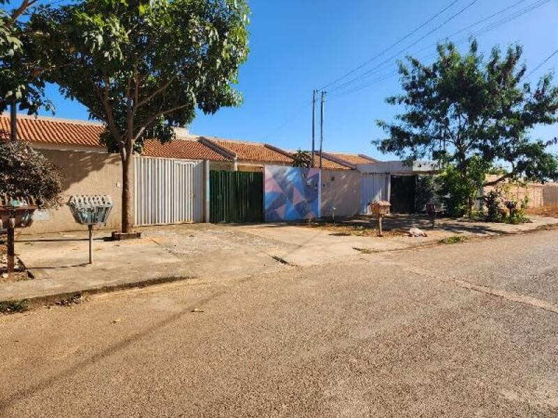 Casa em leilão em Luziânia - GO — LOTE 086 CASA - AREA PRIVATIVA (M²): 69,54 BAIRRO: CIDADE JARDIM MARILIA CIDADE: LUZIANIA-GO