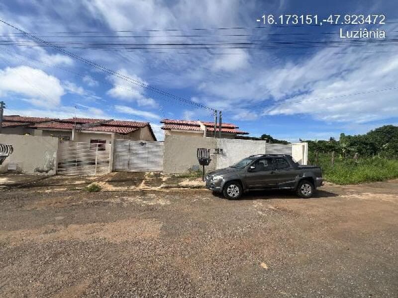 Casa em leilão em Luziânia - GO — LOTE 087 CASA - AREA PRIVATIVA (M²): 60,72 BAIRRO: CIDADE OSFAYA CIDADE: LUZIANIA-GO