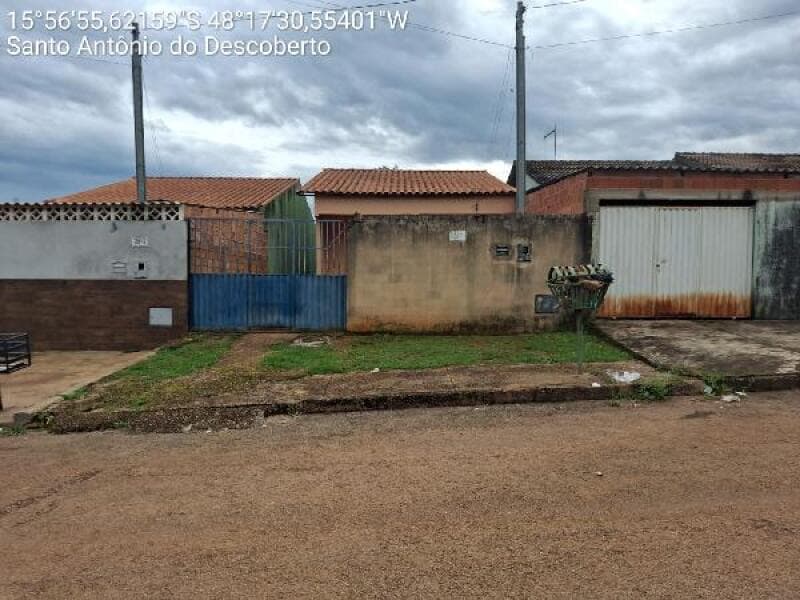 Casa em leilão em Santo Antônio Do Descoberto - GO — LOTE 109 CASA - AREA PRIVATIVA (M²): 69 BAIRRO: PARQUE ESTRELA DALVA XII CIDADE: SANTO ANTONIO DO DE