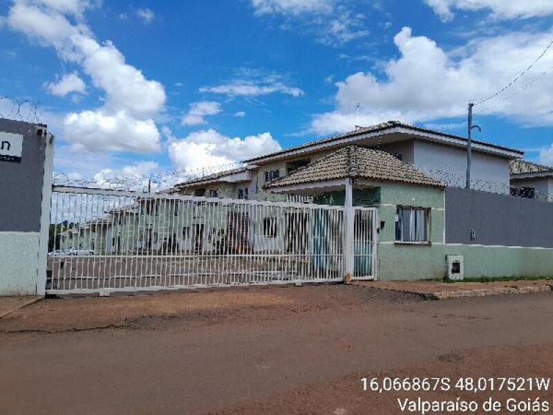 Apartamento em leilão em Valparaíso De Goiás - GO — LOTE 122 APARTAMENTO - AREA PRIVATIVA (M²): 48,87 BAIRRO: SETOR DE CHACARAS ANHANGUERA C CIDADE: VAL