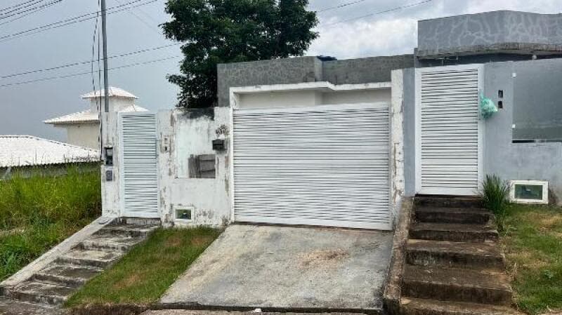 Casa em leilão em Itaperuna - RJ — LOTE 285 CASA - AREA PRIVATIVA (M²): 62,35 BAIRRO: CENTRO CIDADE: ITAPERUNA-RJ