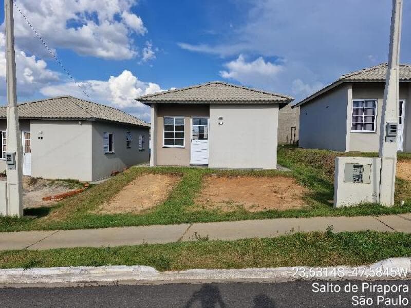 Casa em leilão em Salto De Pirapora - SP — LOTE 452 CASA - AREA PRIVATIVA (M²): 45,19 BAIRRO: PACAEMBU BANDEIRAS CIDADE: SALTO DE PIRAPORA-SP