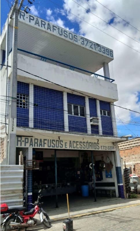 Foto 1 de 2: Comercial em leilão em Caruaru - PE — LOTE 001 Galpão comercial situado na Rua Raul Amaral, 48, Bairro Mauricio de Nassau, Caruaru-PE