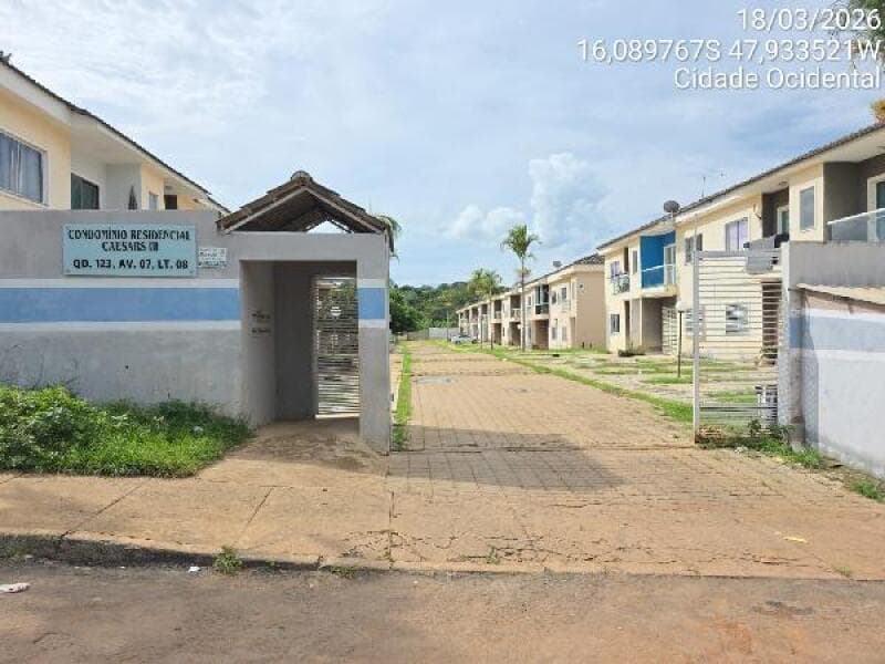 Apartamento em leilão em Cidade Ocidental - GO, bairro Mansões Recreio Estrela D'alva Iii — LOTE 061 Apartamento - AREA PRIVATIVA (M²): 50,17 BAIRRO: MANSOES RECREIO ESTRELA D'ALVA III CIDADE:
