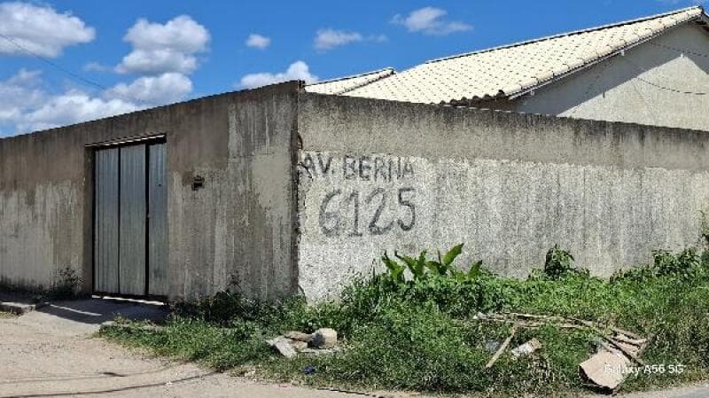 Casa em leilão em Queimados - RJ, bairro Vila Central — LOTE 298 Casa - AREA PRIVATIVA (M²): 53,02 BAIRRO: VILA CENTRAL CIDADE: QUEIMADOS-RJ