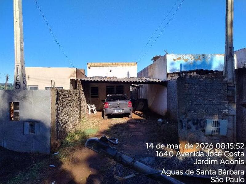 Casa em leilão em Águas De Santa Bárbara - SP, bairro Centro — LOTE 427 Casa - AREA PRIVATIVA (M²): 40,17 BAIRRO: CENTRO CIDADE: AGUAS DE SANTA BARBARA-SP